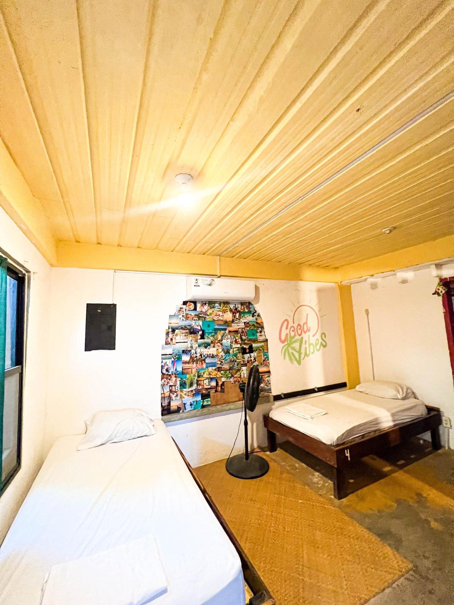 Bella'S Backpackers Cayo Hostel San Ignacio Ngoại thất bức ảnh